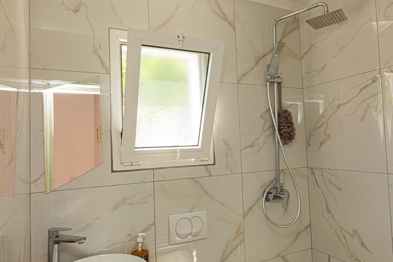Alonia Apartment Химар Екстериор снимка